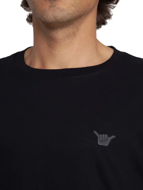 CAMISETA HANG LOOSE APPLE PRETO