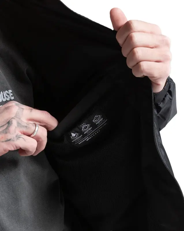 JAQUETA VOLCOM ICONIC STONES BLACK