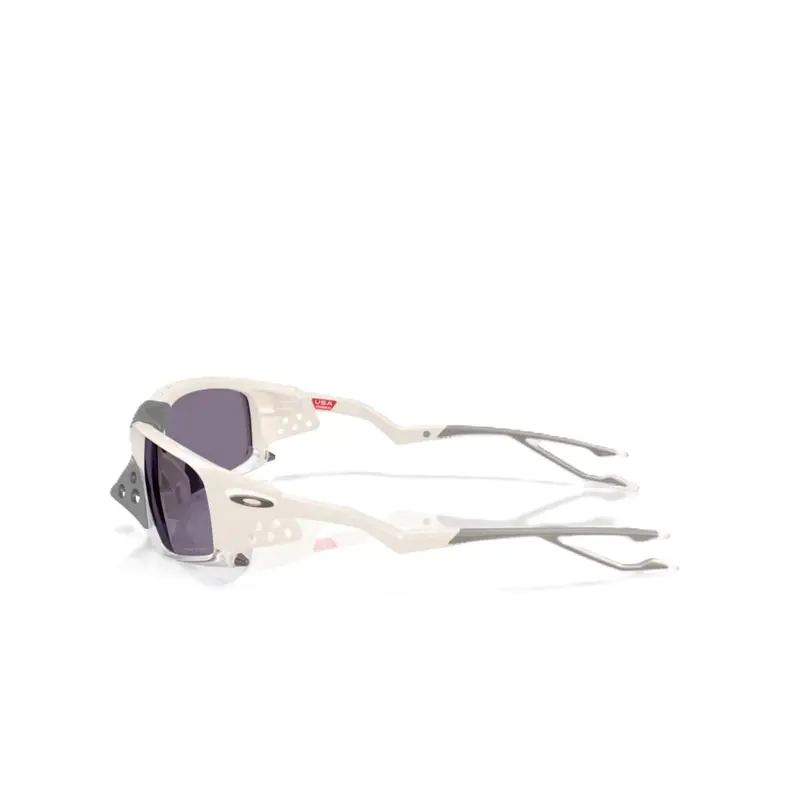 OCULOS OAKLEY PLANTARIS SQ - MATTE MIST W/PRIZM GREY