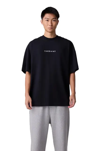 CAMISETA THESAINT OVERSIZED GEMLIGHT