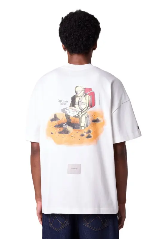 CAMISETA THESAINT OVERSIZED 0 GRAVITY DELIVERY OFF WHITE
