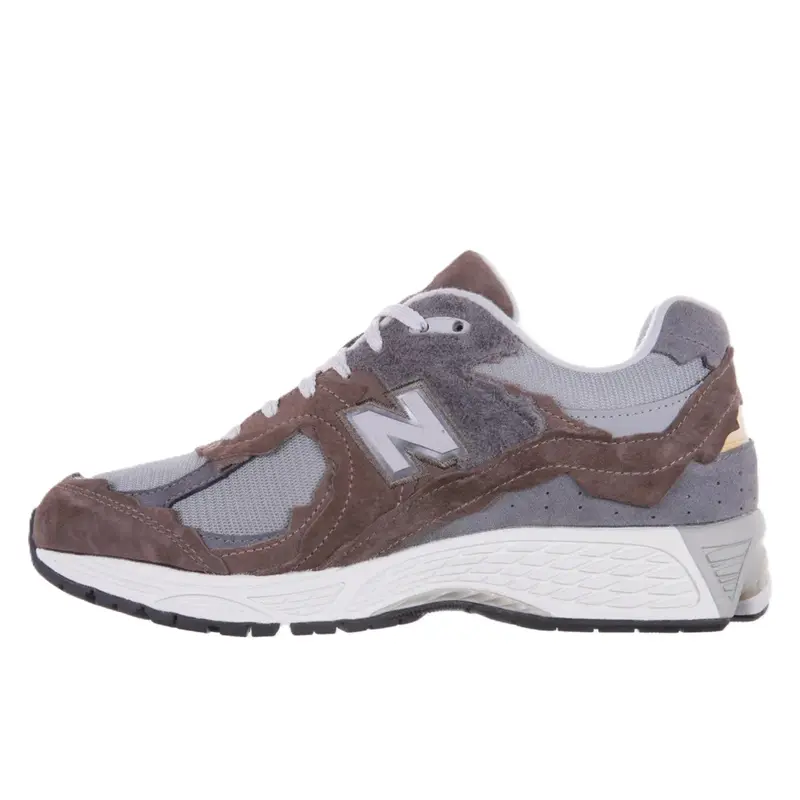 TENIS NEW BALANCE 2002D MARROM/CINZA