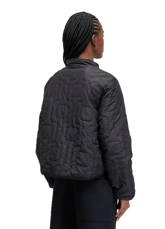 JAQUETA OSKLEN MATELASSE CALCADAO DOUBLE FACE PRETO/OFFWHITE