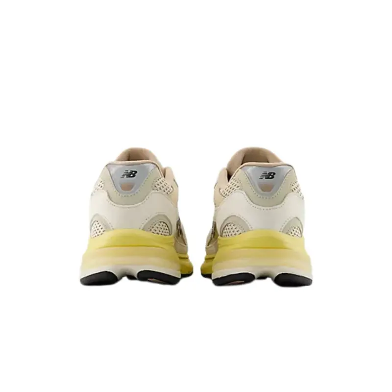 TENIS NEW BALANCE 2010 BEGE/AMARELO