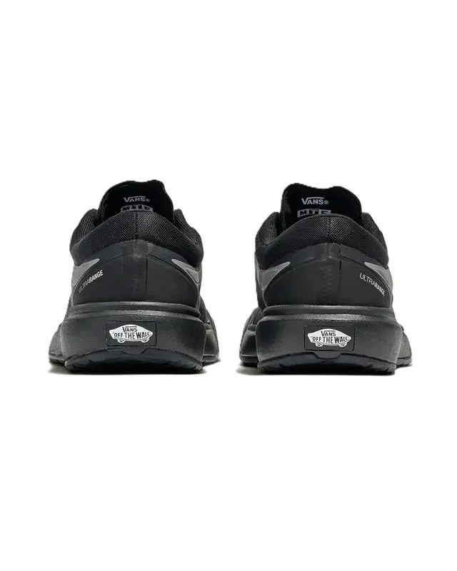 TENIS VANS MTE ULTRARANGE 2.0 RW BLACK/BLACK