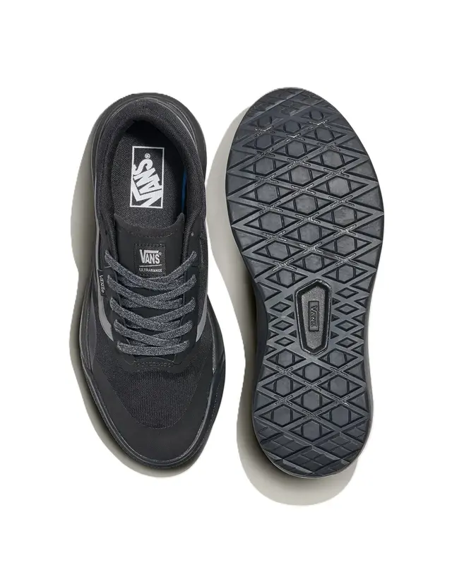 TENIS VANS MTE ULTRARANGE 2.0 RW BLACK/BLACK