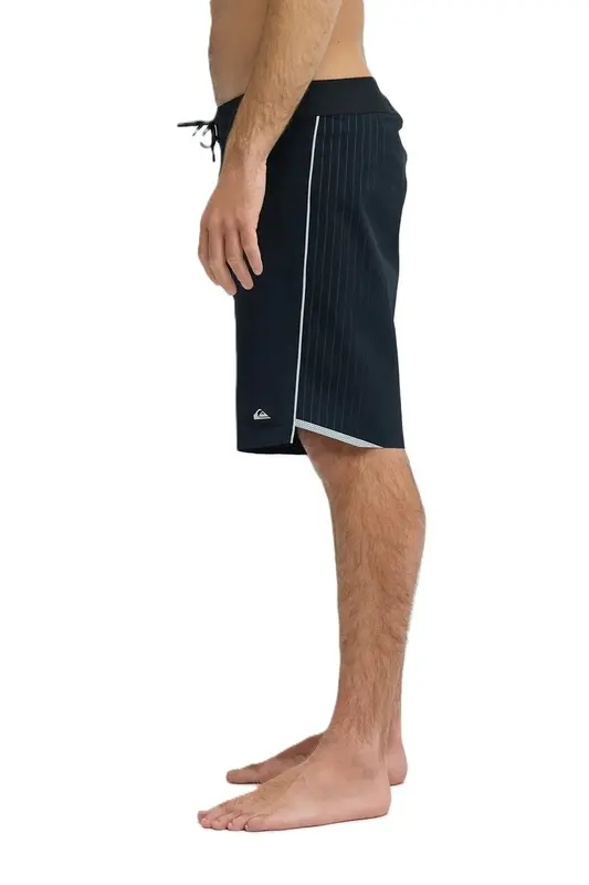 BOARDSHORT QUIKSILVER HIGHLINE PRO 20 PRETO