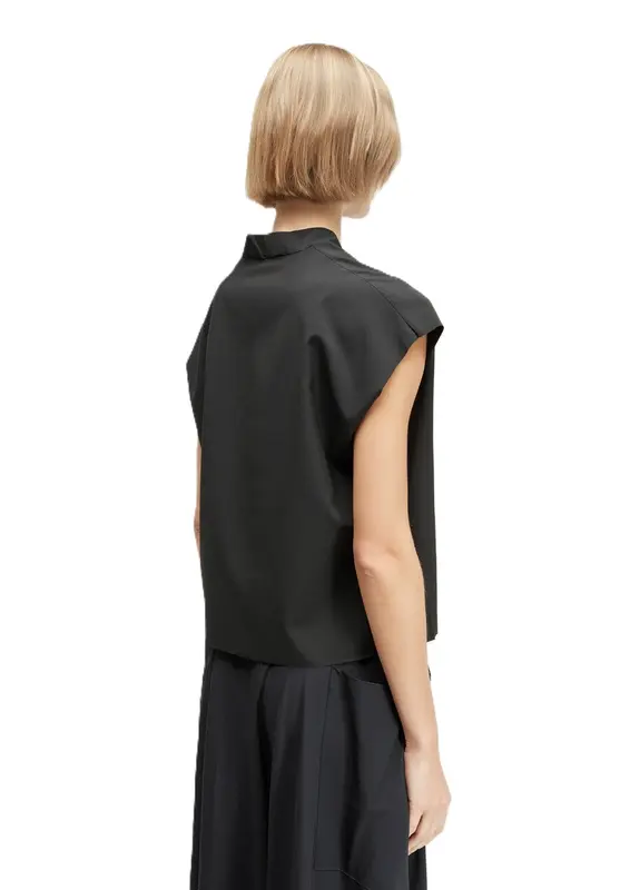 BLUSA OSKLEN SLEEVELESS V SUPERLIGHT PRETO